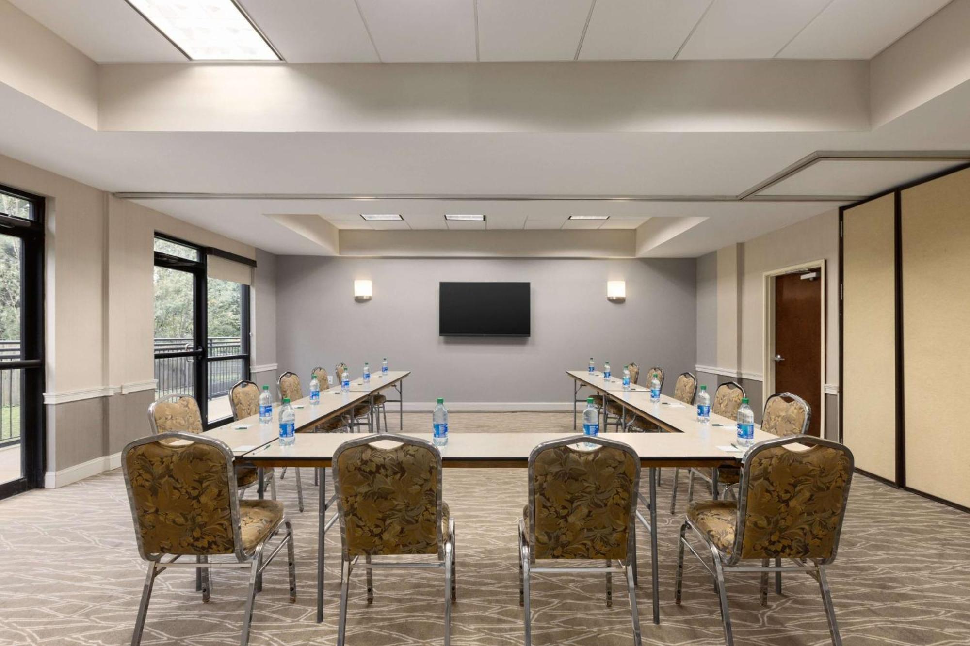 La Quinta By Wyndham Newark - Elkton Otel Dış mekan fotoğraf